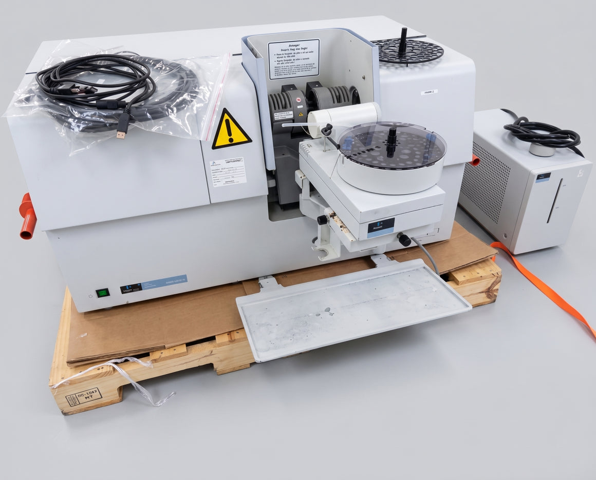 PerkinElmer AAnalyst 600 AA Spectrophotometer AS-800 Autosampler Chiller WinLab