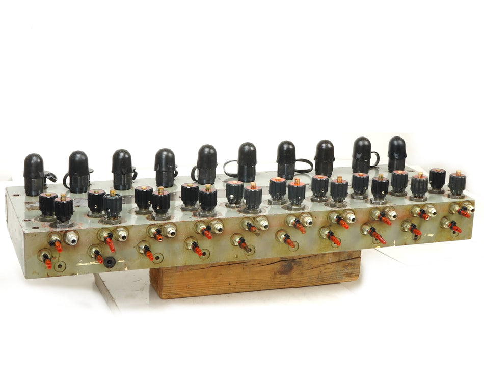 Bosch Rexroth AGA-2347-0-D Station Manifold for 10 Hydraulic Valves M-3SE6
