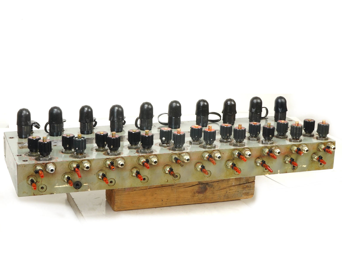 Bosch Rexroth AGA-2347-0-D Station Manifold for 10 Hydraulic Valves M-3SE6