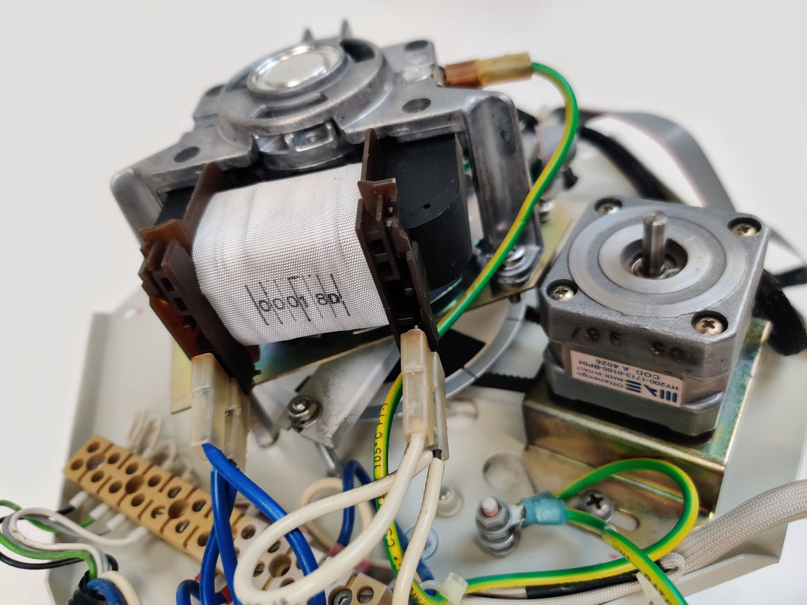 Agilent HP 7694 Headspace-Probengeber motorisiertes Ofenkarussell G1290A funktionsfähig