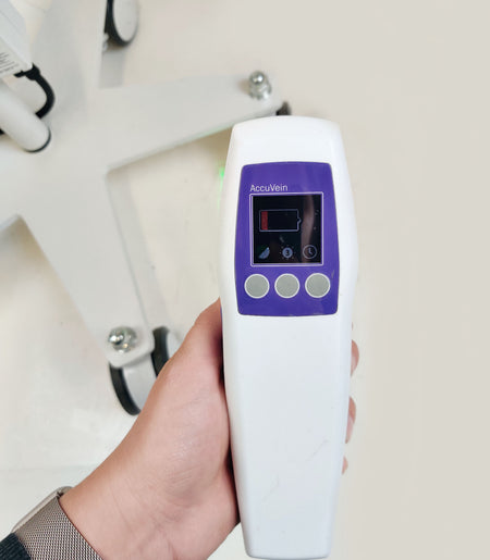 Accuvein AV500 Portable UV Light Vein Finder with Stand, Charger, - 