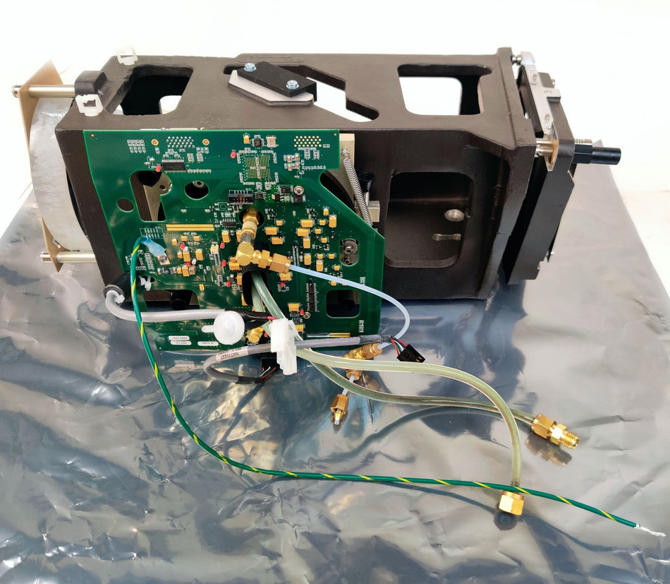 PerkinElmer Optima ICP N069-1129 Optical Unit w Vega Plus Controller Working