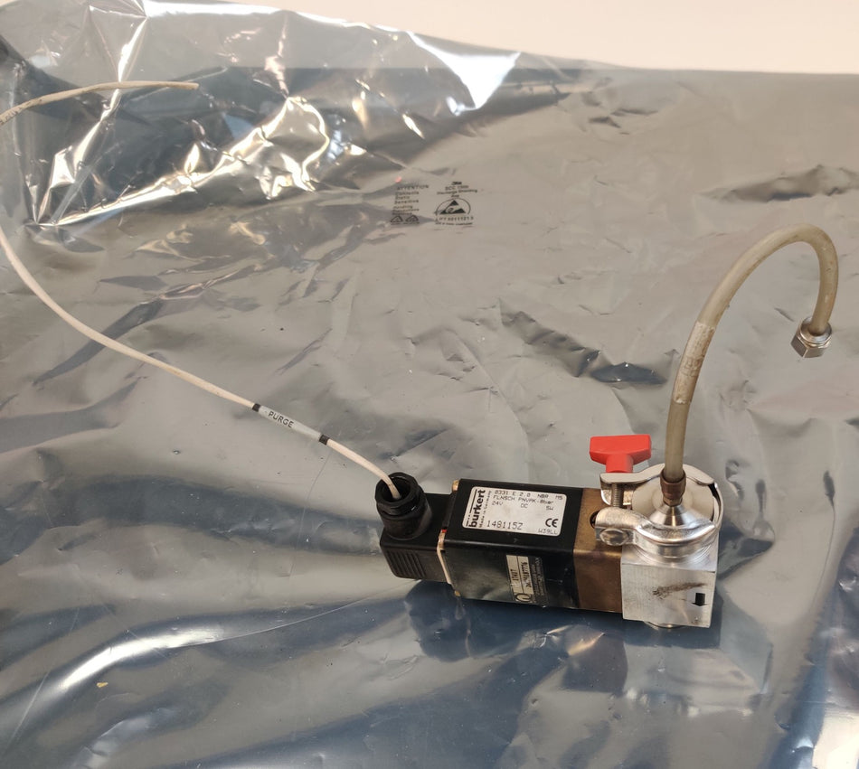 Bürkert Burkert 0331 Solenoid Valve 8 Bar 24VDC Leybold 17417 Vacuum Purge Gas Valve