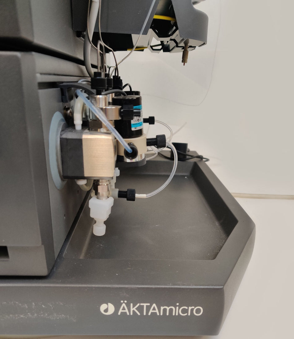 GE AKTAmicro AKTA FPLC w/ P-905, UV-900, pH/C-900, Box-900, Valves, UV Cell