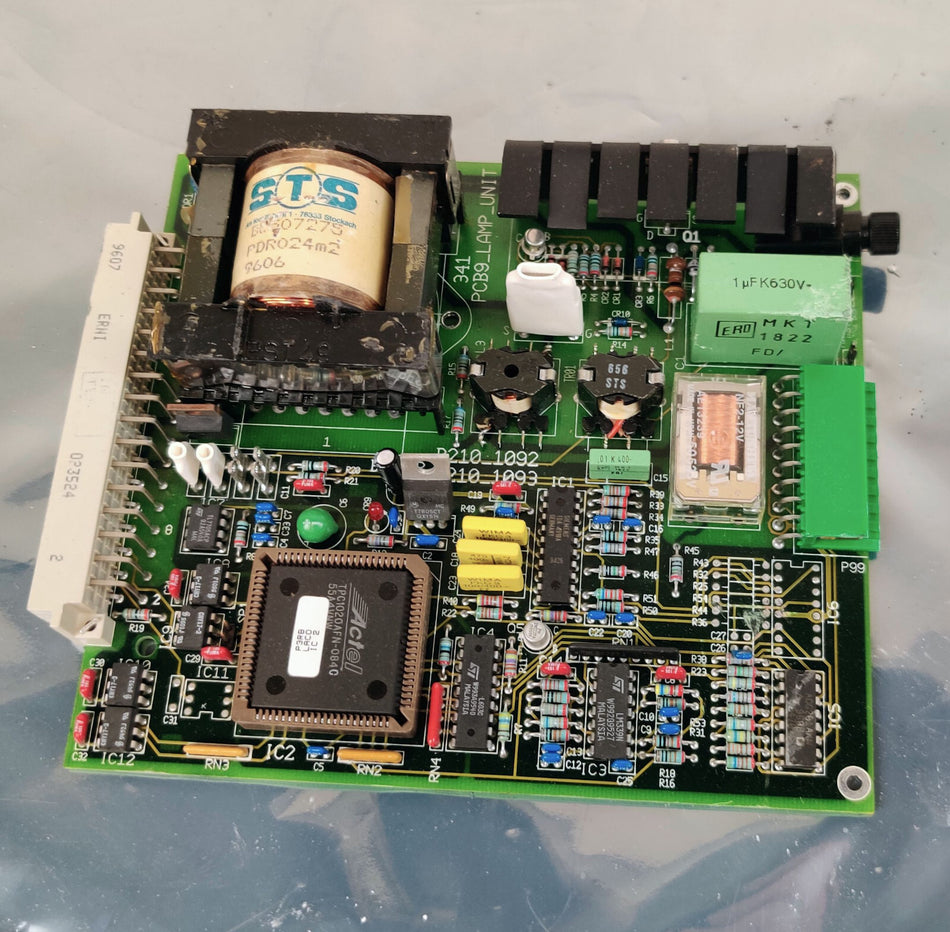 PerkinElmer PerkinElmer Polarimeter 341 343 Series PCB 9 Lamp Board Unit B210-1092 B210-1093