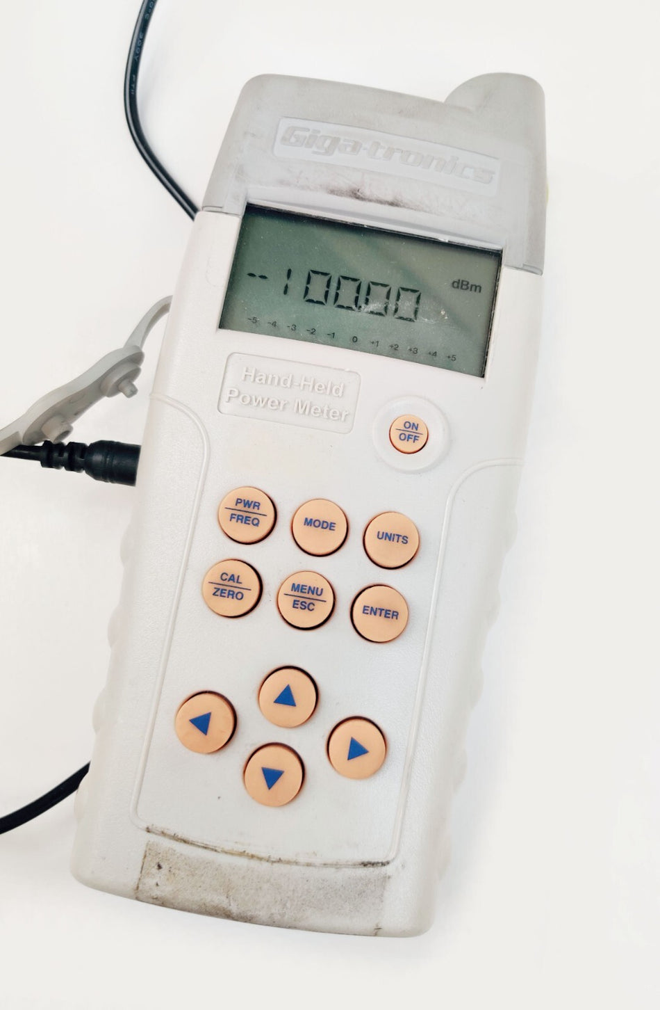 Gigatronics Gigatronics 3410A 100 KHz 2.6 GHz Handheld Power Meter compare Agilent E4418A