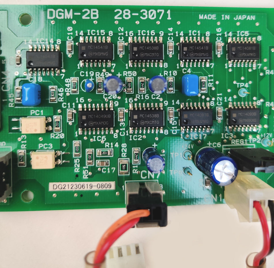 Agilent 1100 HPLC Vacuum Degasser Main Controller Board DGM-2B 28-3071. Working
