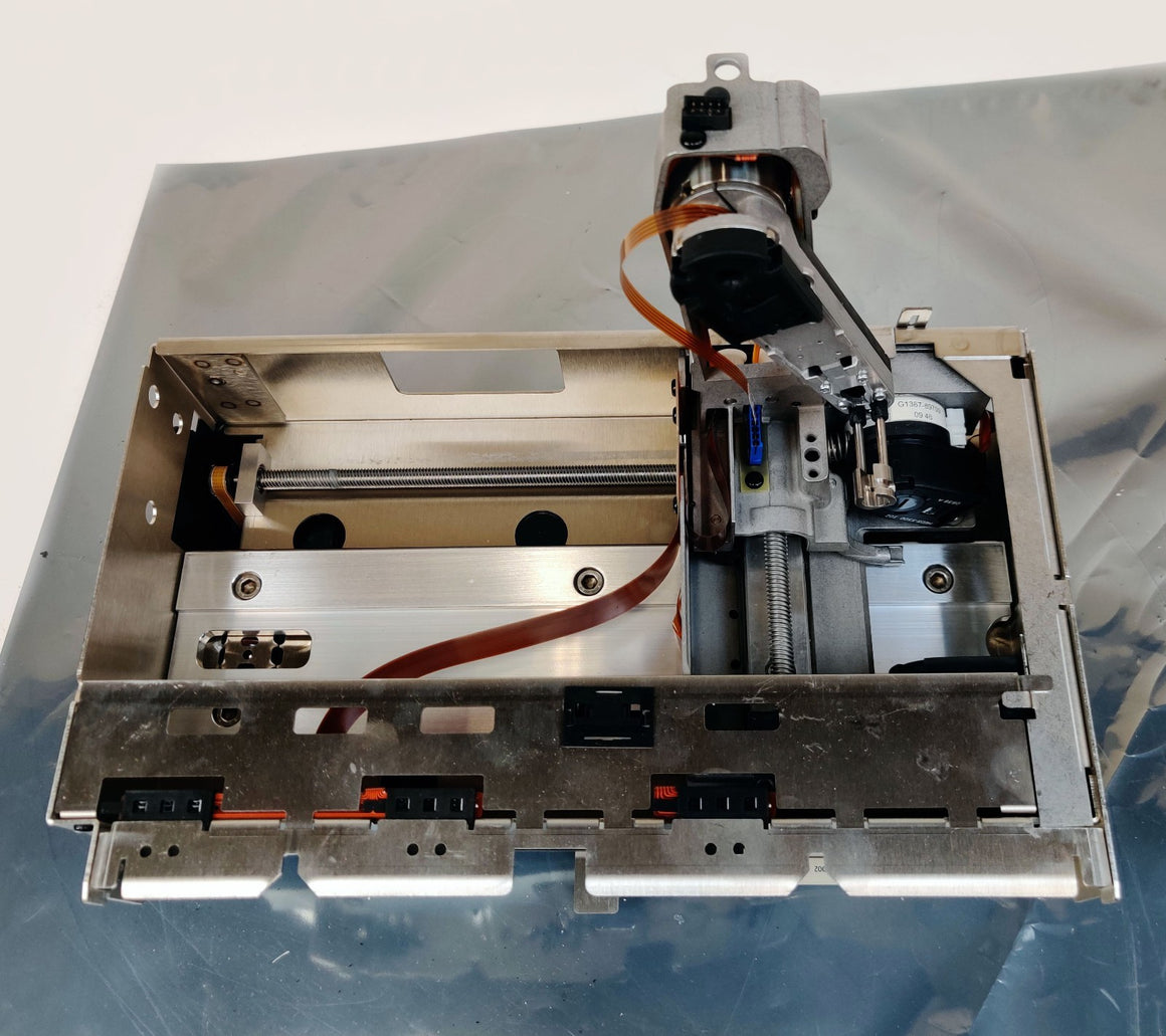 Agilent G1364-60019 HPLC Sample Transport Unit Assy with G1367-89700 Motor