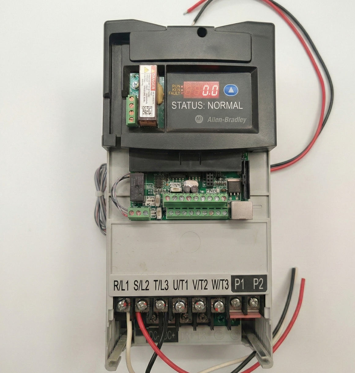 Allen Bradley 7.5 HP AC Drive PowerFlex 40P 380-480VAC 22D-D012N104 ser A Tested
