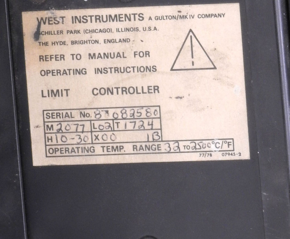 West West 2077 Digital Temperature Limt Controller Unit M2077-L02-T1724 120V