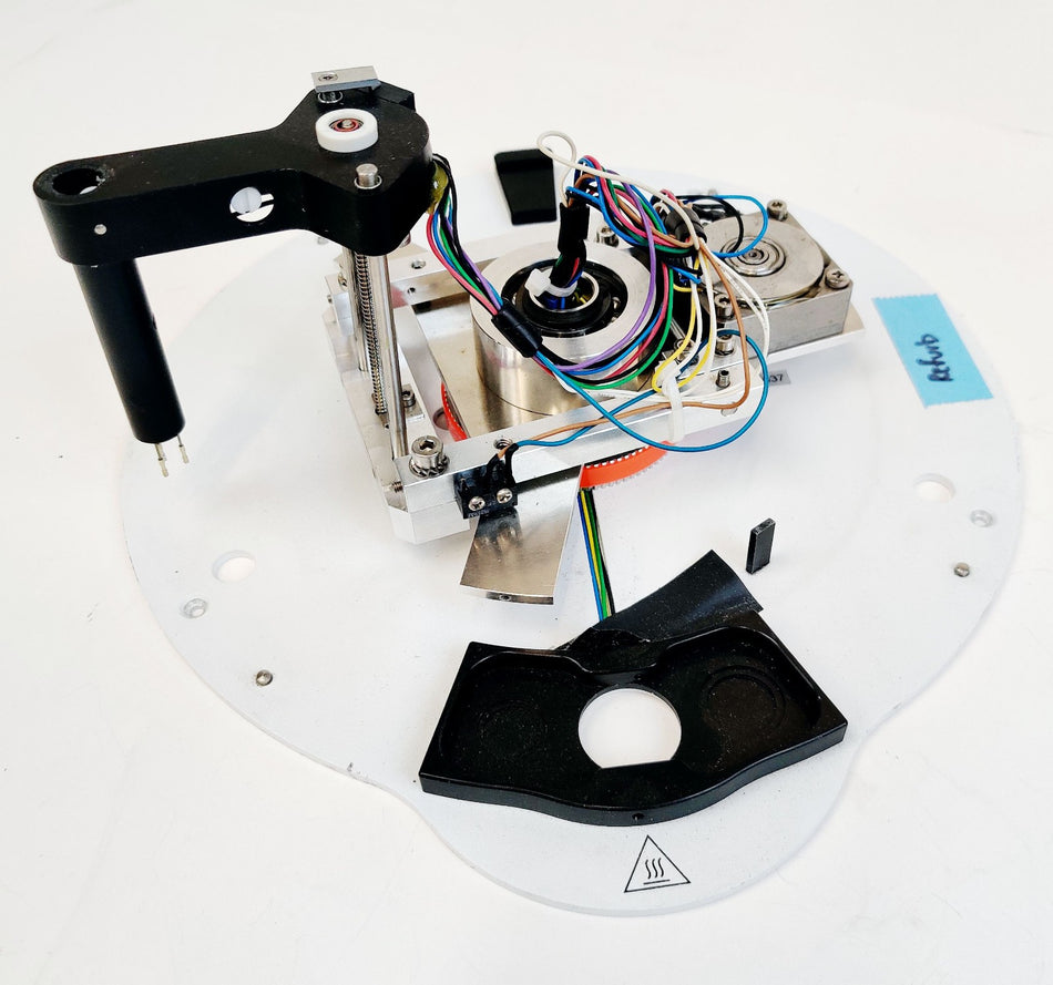 PerkinElmer PerkinElmer AS 8000 Autosampler Gripper Arm Assembly for DSC 4000 / 6000