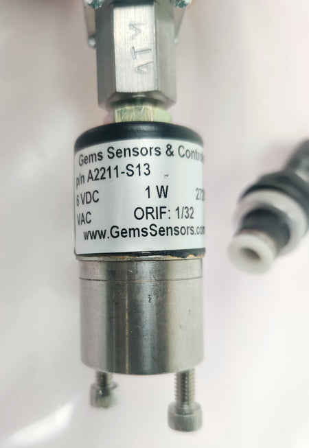 Thermo LCQ 00110-10708 Solenoid Valve Assy SS 2-Way 1/32 Gems Sensors A2211-S13