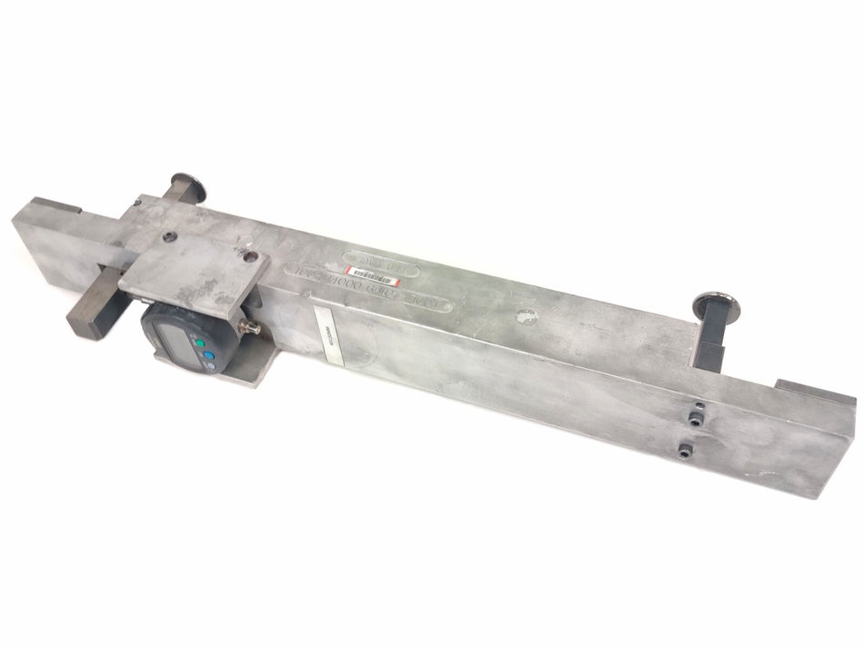 Mitutoyo FEG Gage Shallow Diameter Gage 401;50MM w Mitutoyo 543-392B compare Mueller 560