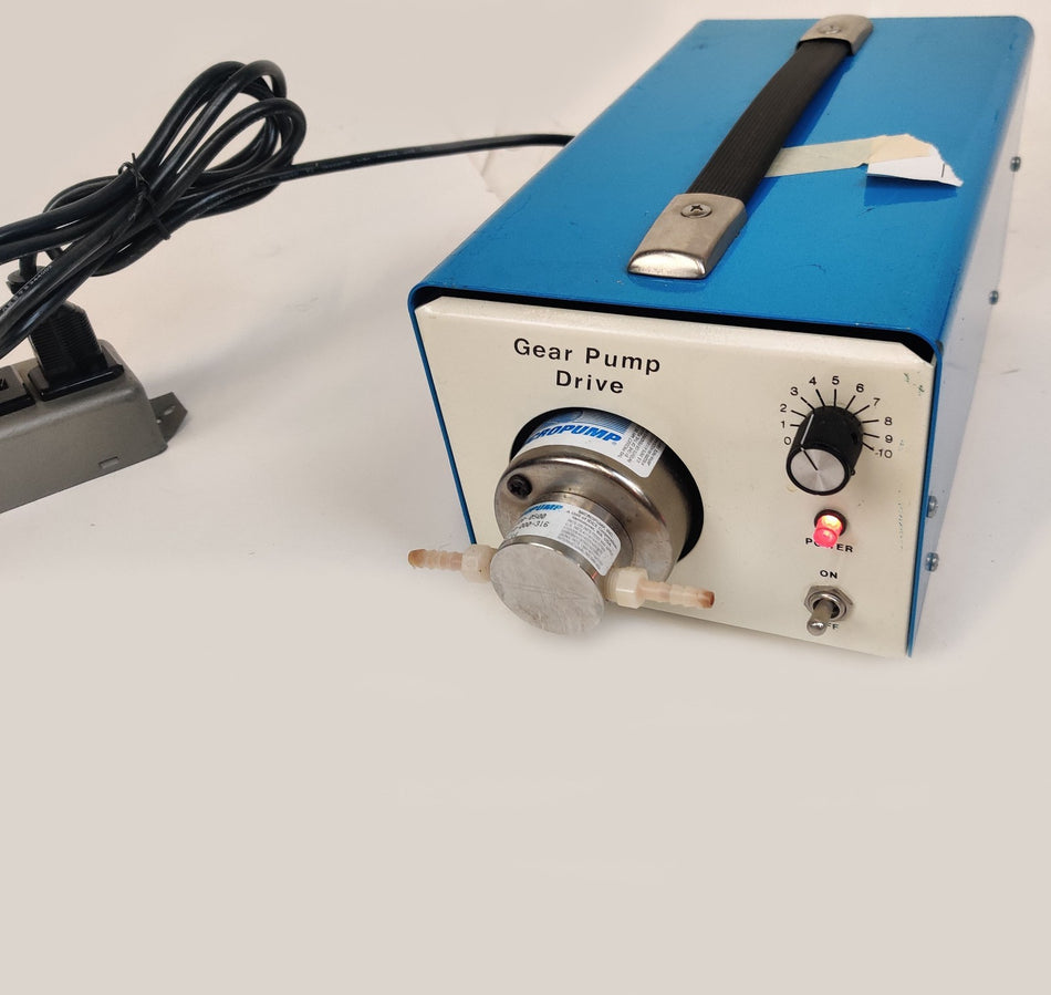 Cole-Parmer Gear Pump Drive 7144-00 with MicroPump 1840-000-316 Pump Head.