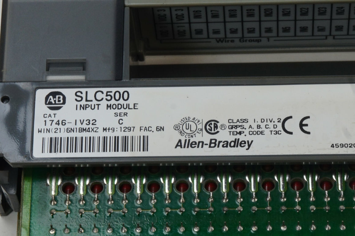 Allen Bradley SLC 500 1746-IV32 Series C 32 Ch. Input I/O Module 15-30 VDC