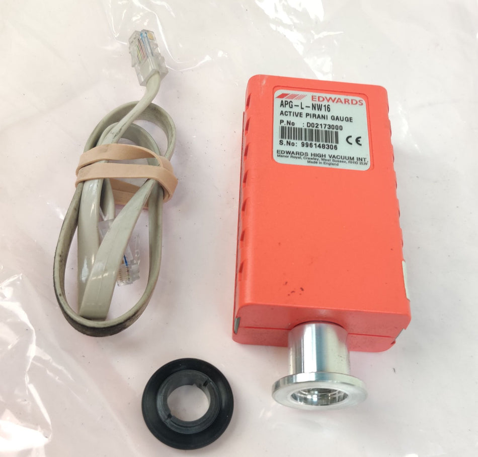 Edwards D02173000 Active Pirani Gauge APG-L-NW16 w UTP Cable for Spectrometers