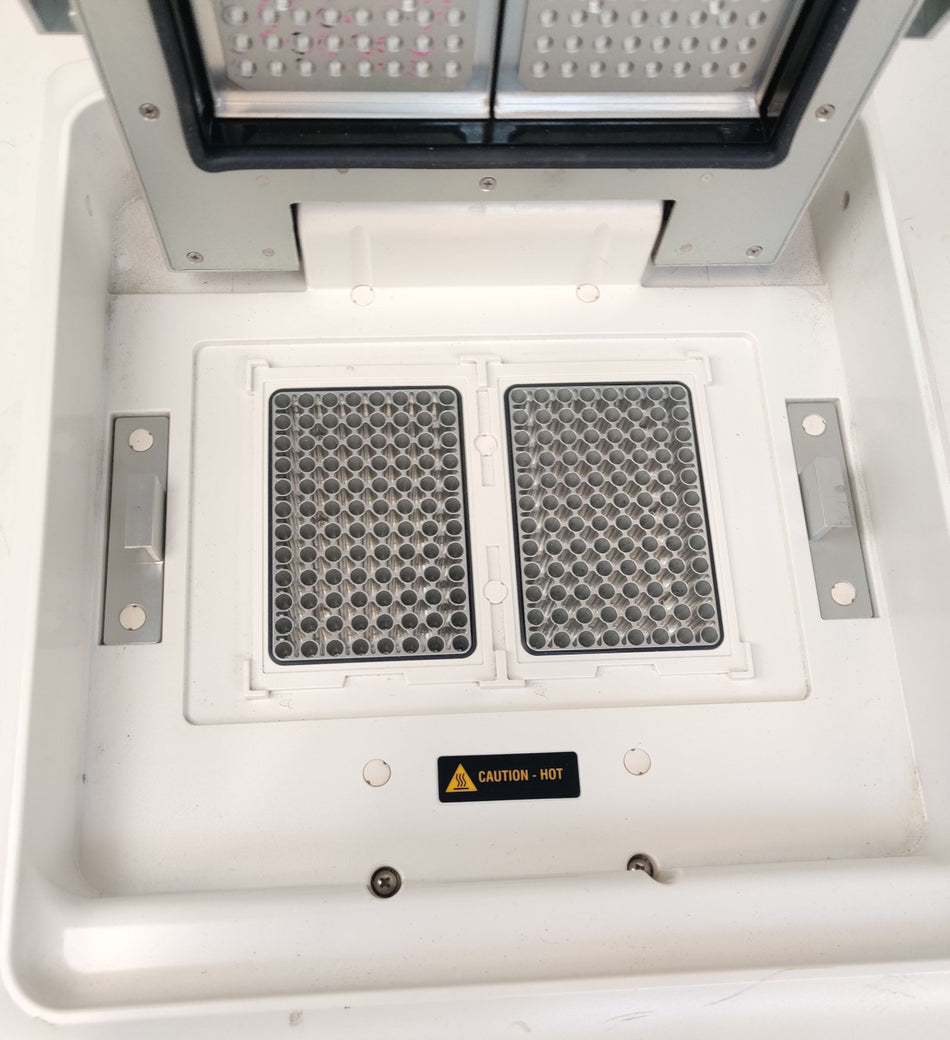 Thermo Applied Biosystems 4484071 Proflex PCR System Dual 96-Well Sample Block