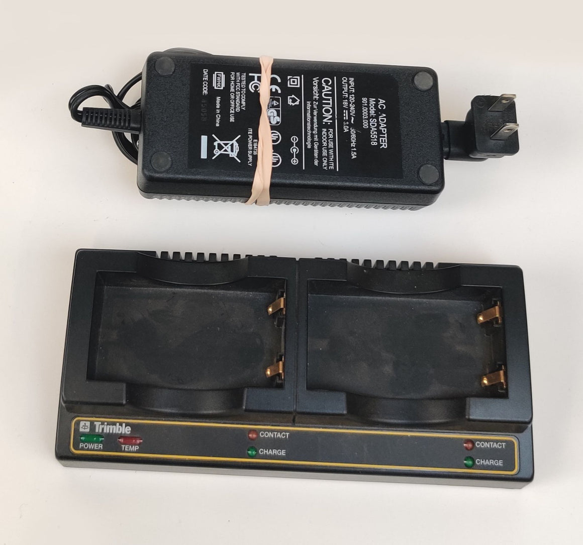 Trimble 5700 5800 R7 R8 GPS Dual Battery Charger Cradle w Power Supply Tested