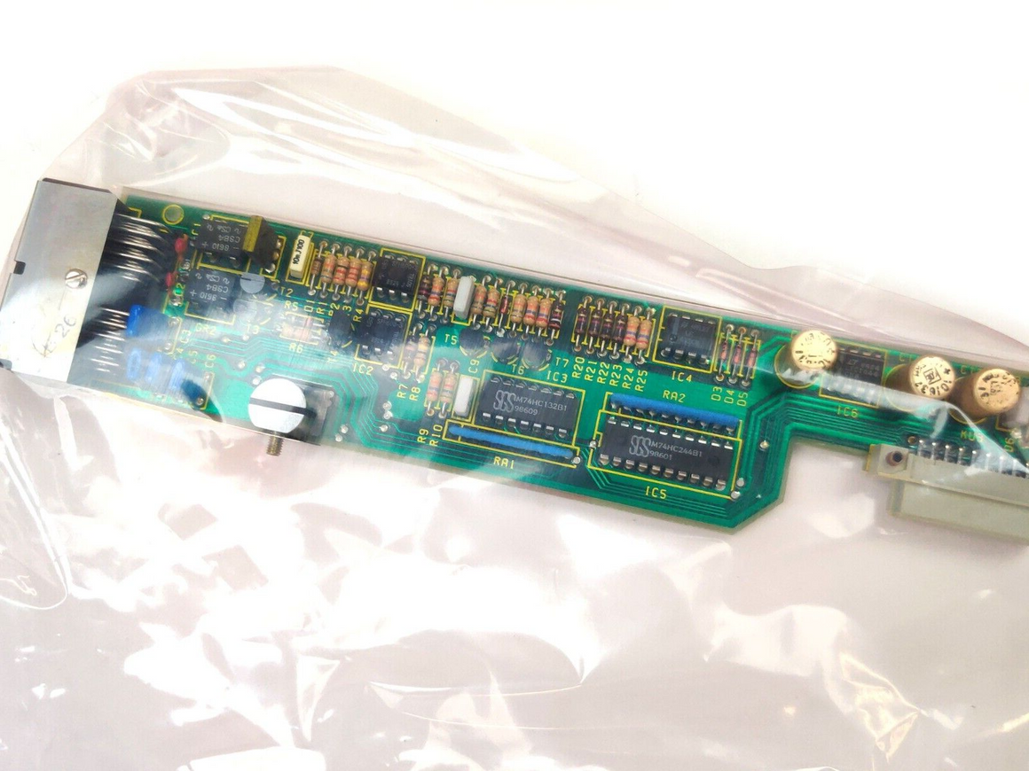 Mettler Toledo ME-34157 Internal Circuit Board for PM-200 Analytical Balance