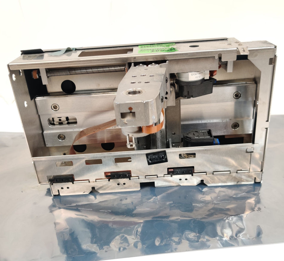 Agilent G4226-60019 HPLC Sample Transport with G1367-89700 Motor