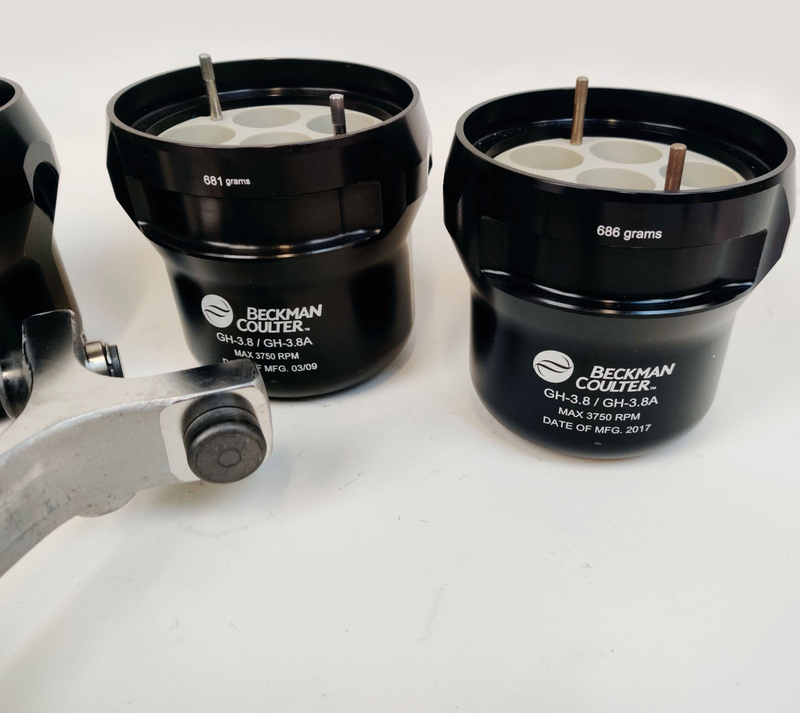 Beckman Coulter GH-3.8/GH-3.8A Swing Bucket 686 685 681 gramos w Rotor LOT OF 4