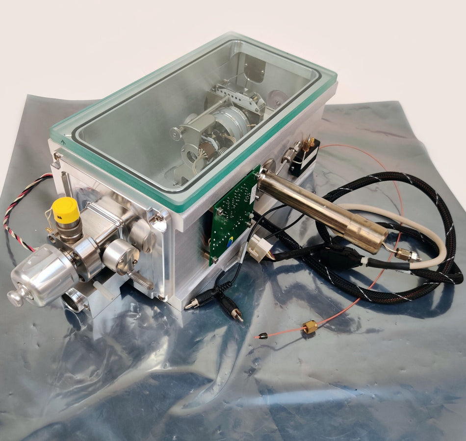 Thermo ITQ Series MS Ion Source and Ion Trap Assy with Transfer Line. Working