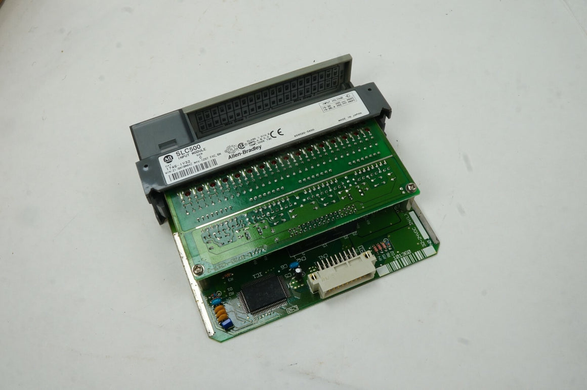 Allen Bradley SLC 500 1746-IV32 Series C 32 Ch. Input I/O Module 15-30 VDC