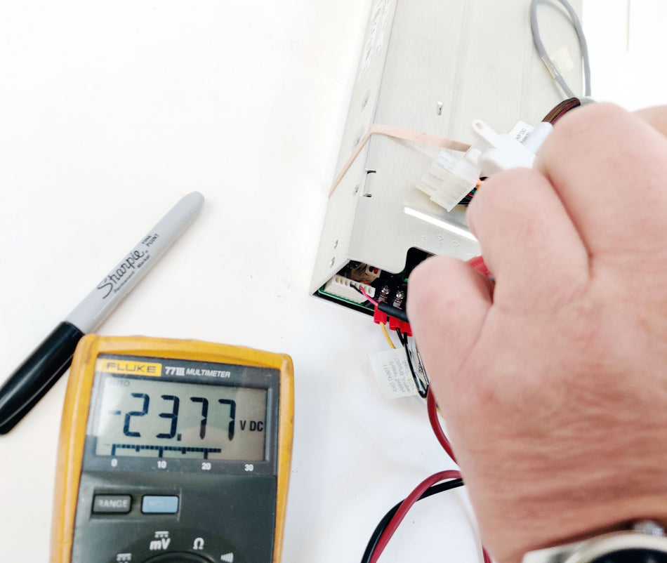 Astec LPQ253-CEF Power Supply 250W In 250VAC 300VDC 3.4A 4 outputs 5 - 25 VDC