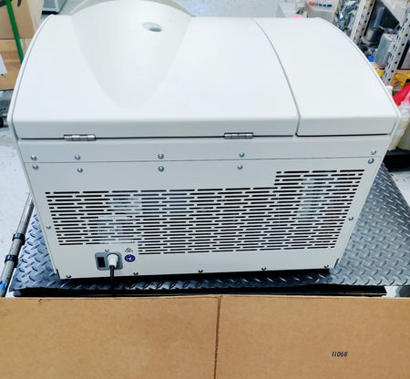 Qiagen Refrigerated Centrifuge 4-16KS w Rotor & Buckets compare Eppendorf 5810 R