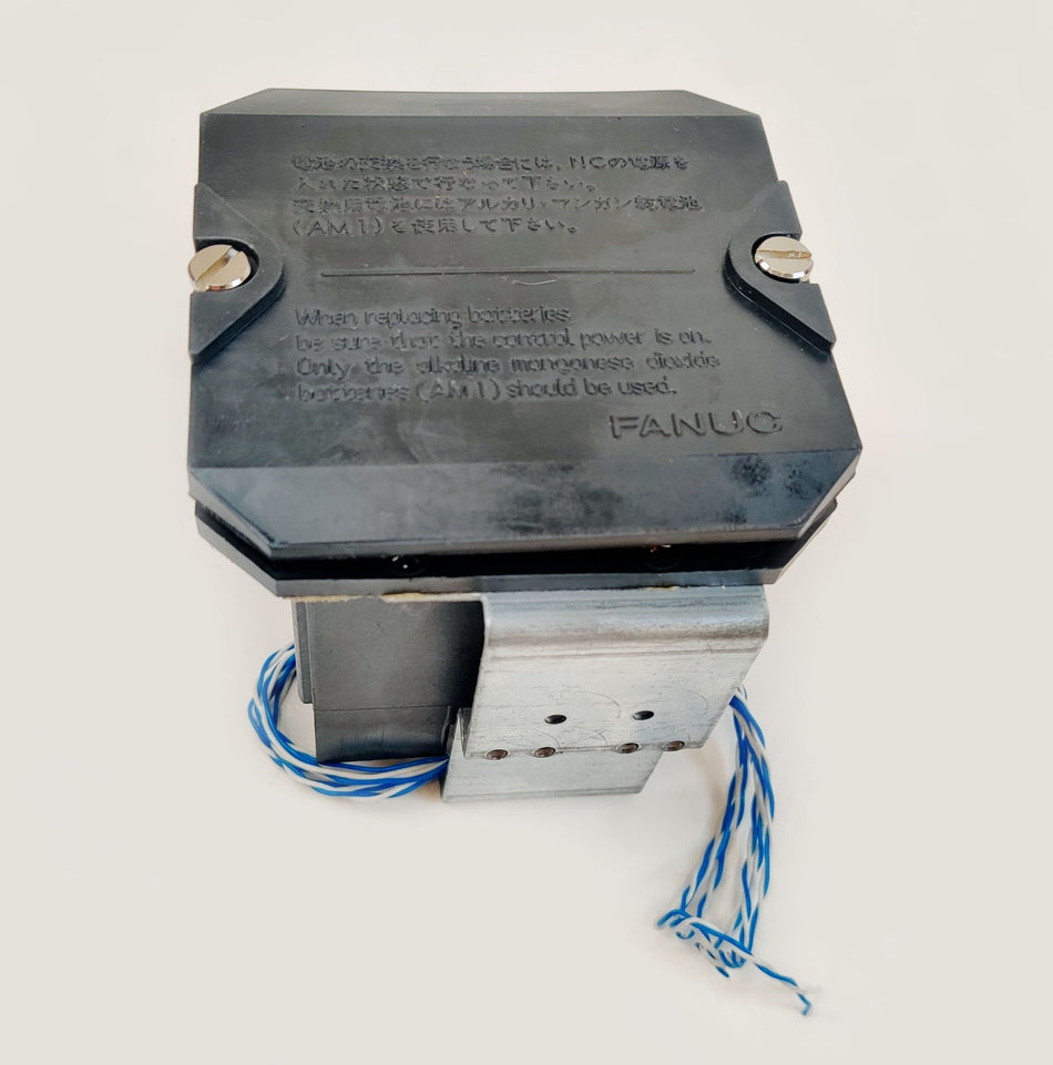 Fanuc AM1 Battery Holder LR20 1.5V Robot LR Mate 200iB Tested