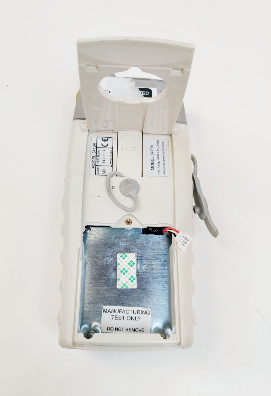 Gigatronics 3410A 100 KHz 2.6 GHz Handheld Power Meter compare Agilent E4418A