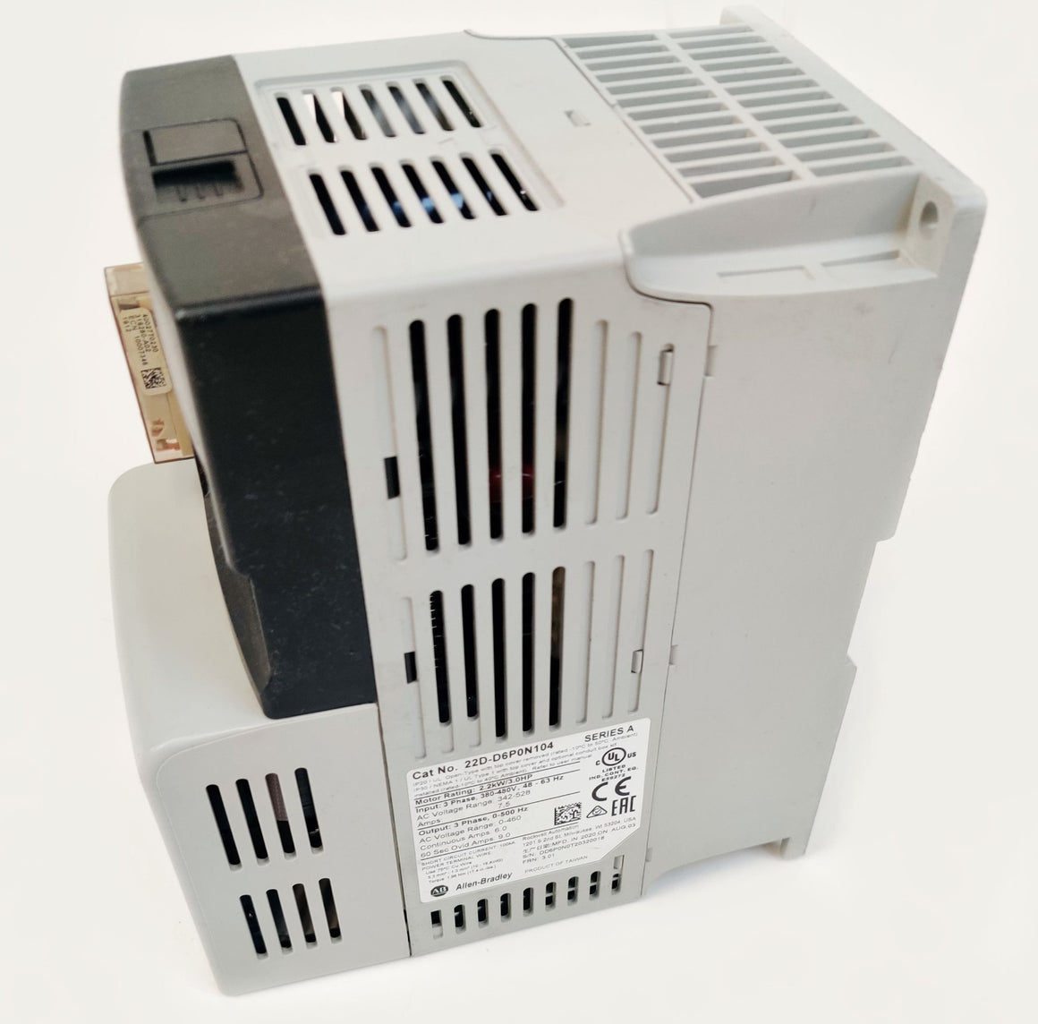 Allen Bradley 3 HP AC Drive PowerFlex 40P 22D-D6P0N104 ser A 380-480VAC MFD 2020