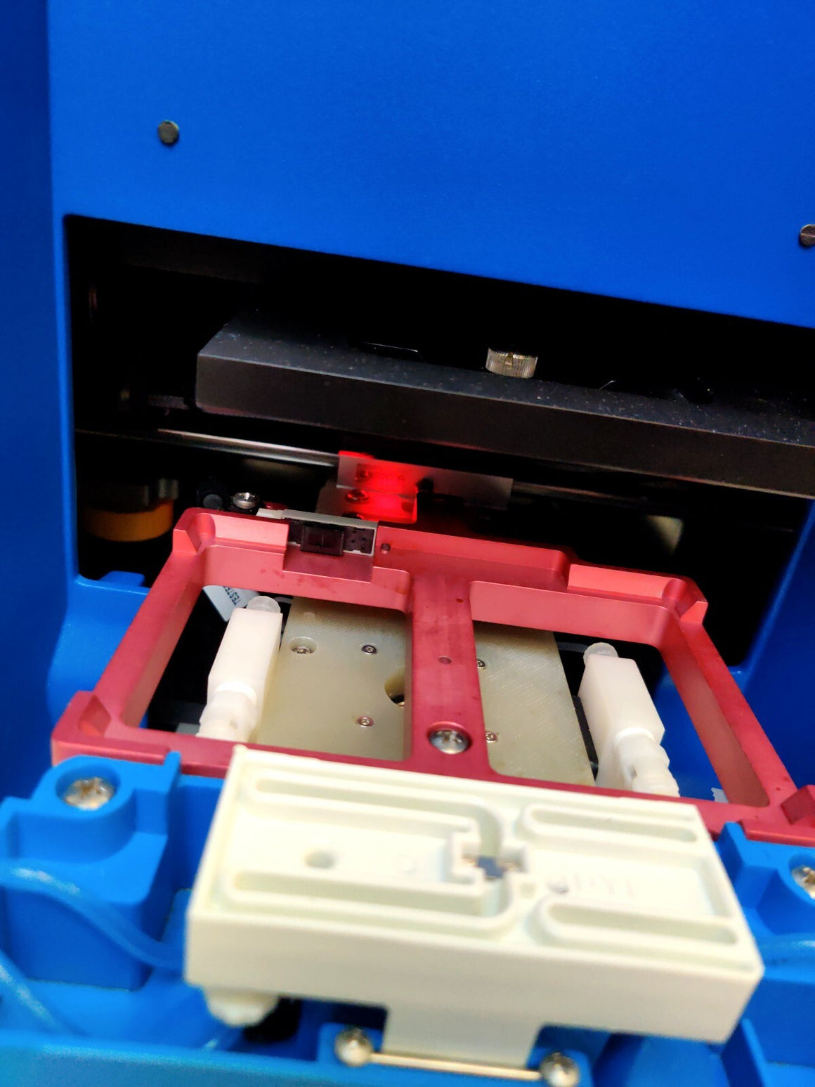 Caliper LabChip EZ READER II Automated Gel Electrophoresis compare Labchip GX