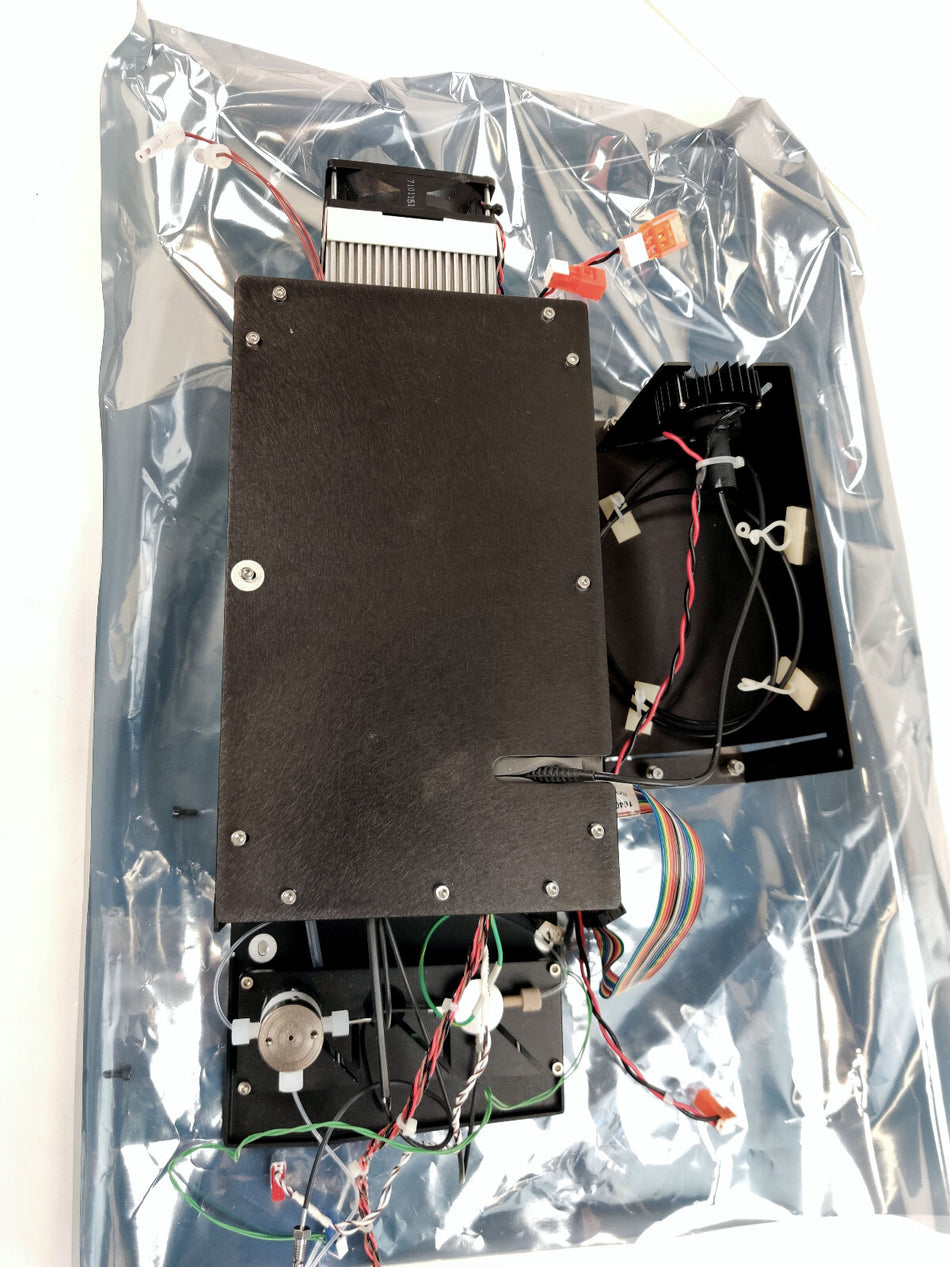 Wyatt Optilab T-rEX Detector Wavelength Light Source Unit, Purge and Valves
