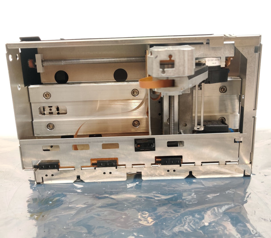 Agilent G4226-60019 HPLC Sample Transport with G1367-89700 Motor