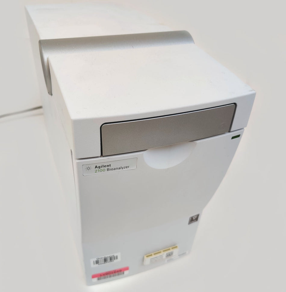Agilent 2100 Bioanalyzer G2939A DNA RNA Gene Chip Reader. Power tested