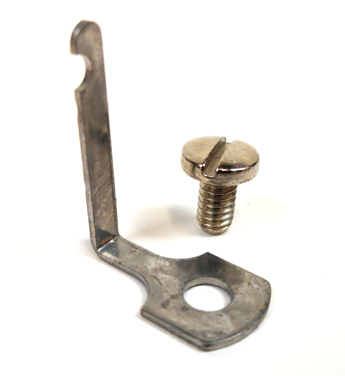 QYT: 50 Cinch Y 142 Solder Barrier Terminal W Screw For 142 Series Block Strips