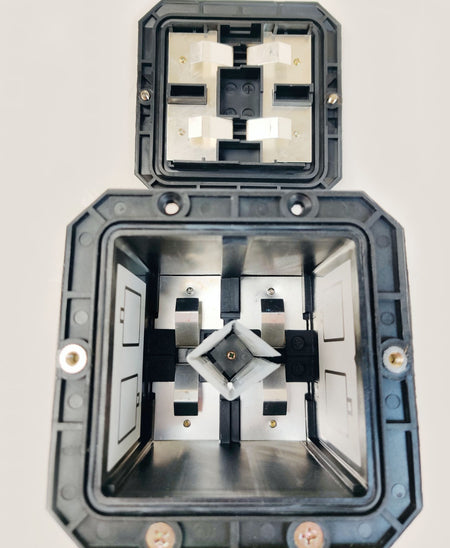 Fanuc AM1 Battery Holder LR20 1.5V Robot LR Mate 200iB Tested