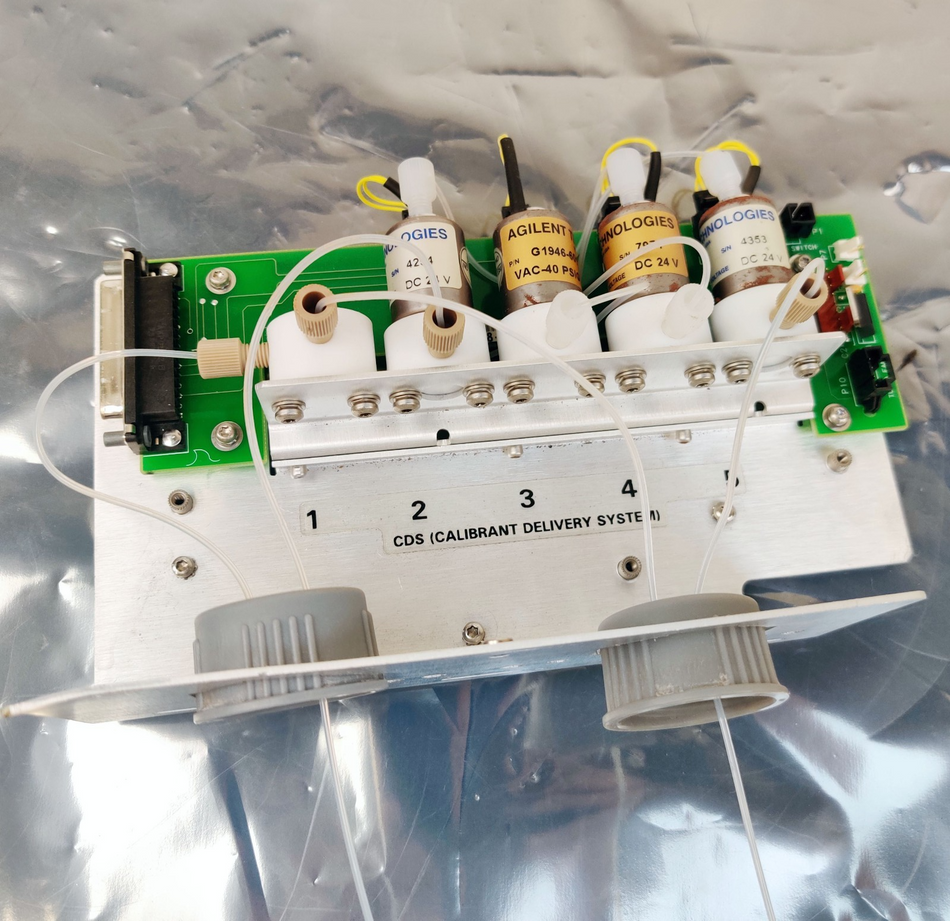 Agilent Agilent 4-Valve Calibrant System w G1946-60015 PCB G1946A 1100 Mass Spectrometer