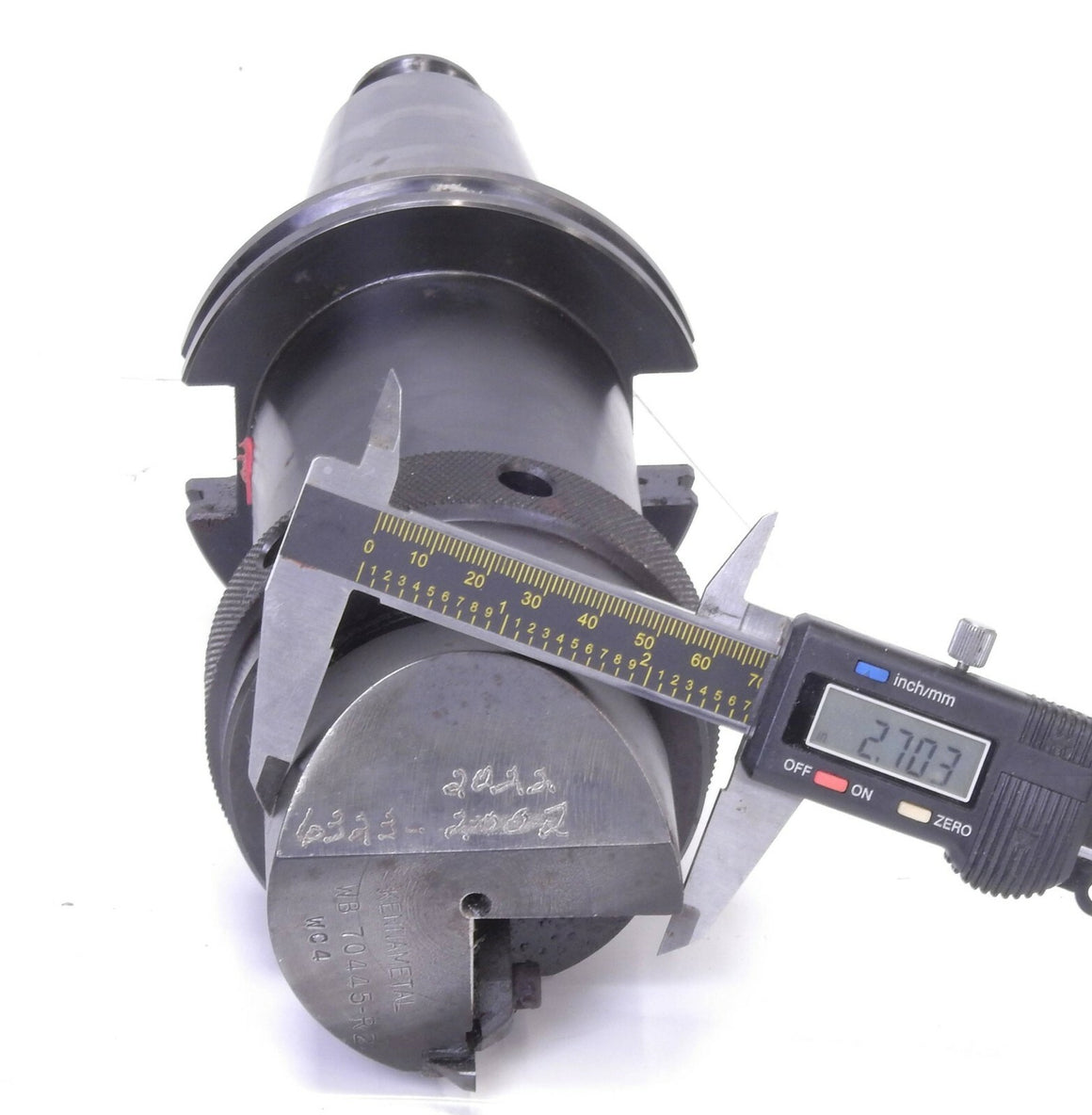 Kennametal WB 704445-R2 2.5 Boring Head w/ Cat 50 Holder, Chuck Holder 1.5 Bore
