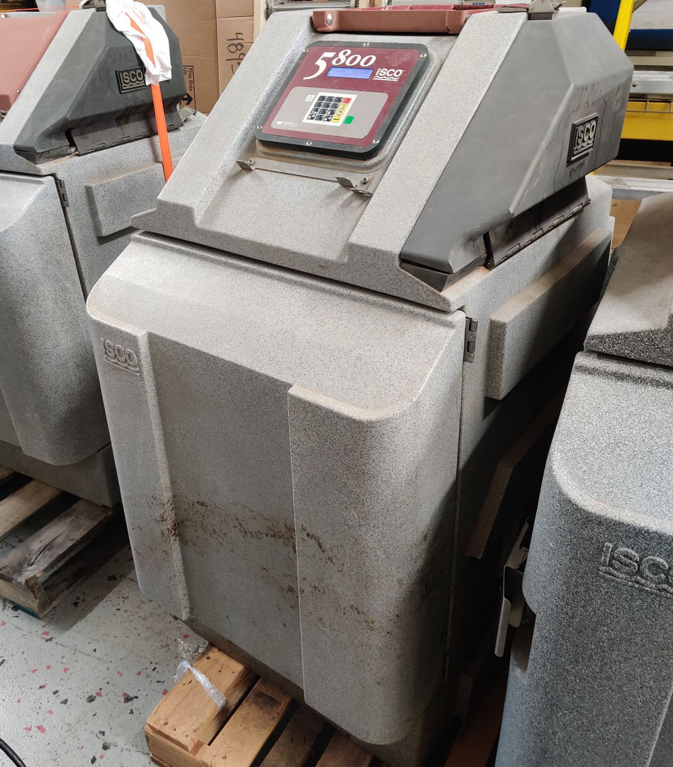 Teledyne ISCO 5800 Refrigerated Wastewater Autosampler. Working cooled up to 2°C