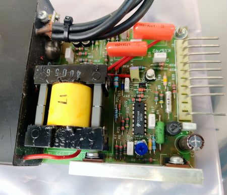 ThermoQuest Finnigan Trace MS Power Supply Module w Cables. Working
