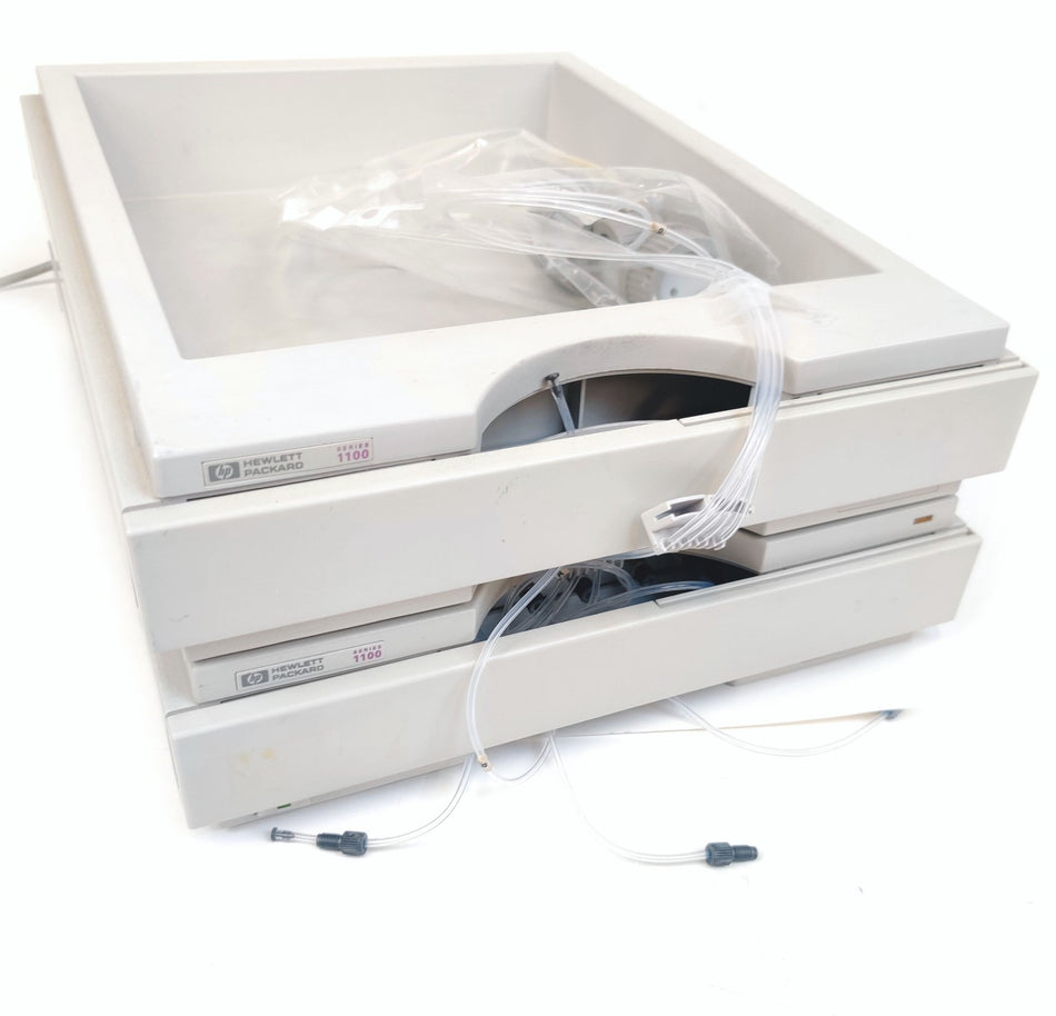 Agilent G1322A On-Line Vacuum Degasser 4-CH w Lid & Tray 1100 HPLC. Working