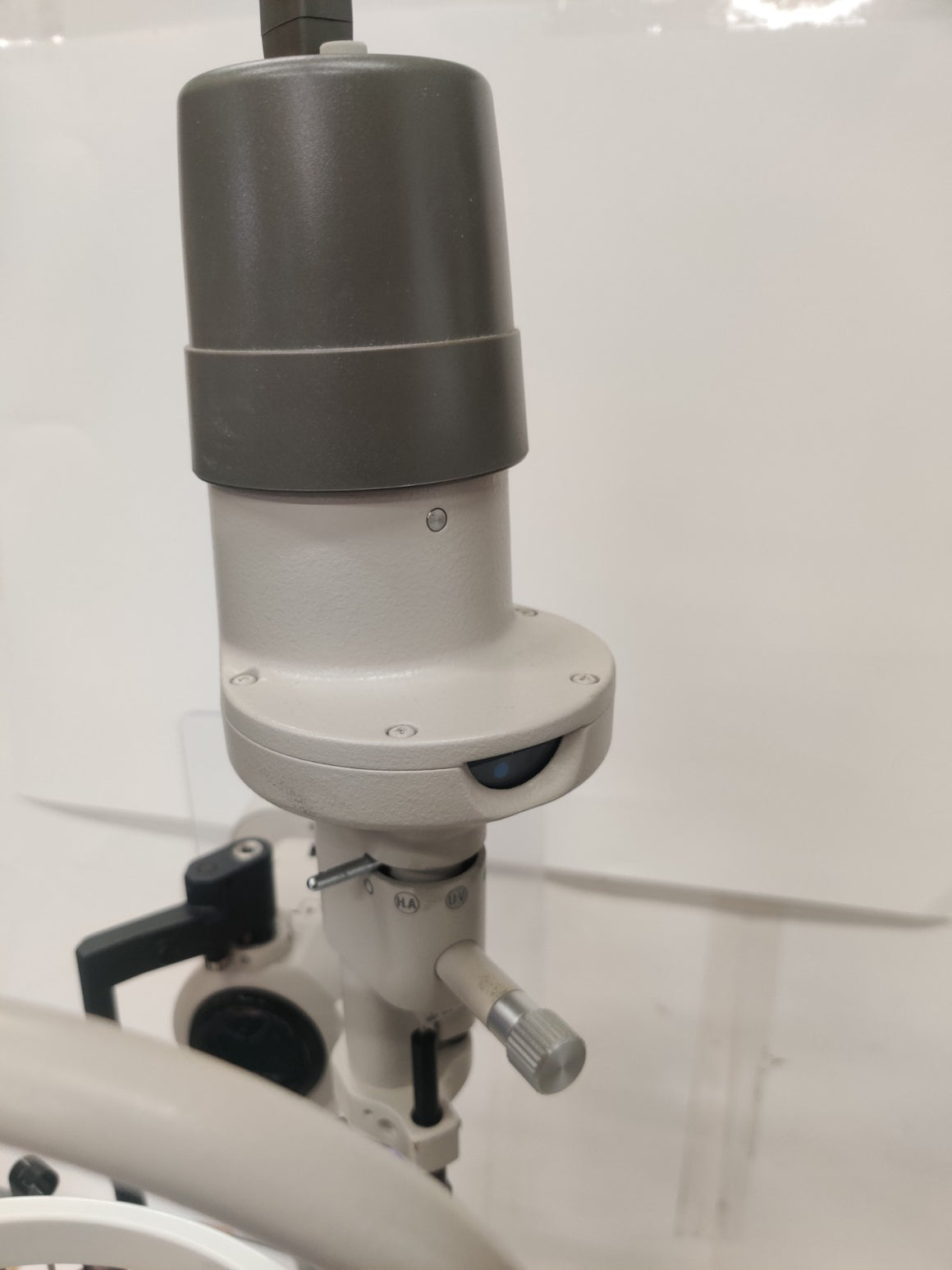 Marco G5 Ultra Zoom Slit Lamp with Haag Streit AT 900 Tonometer, Rheostat