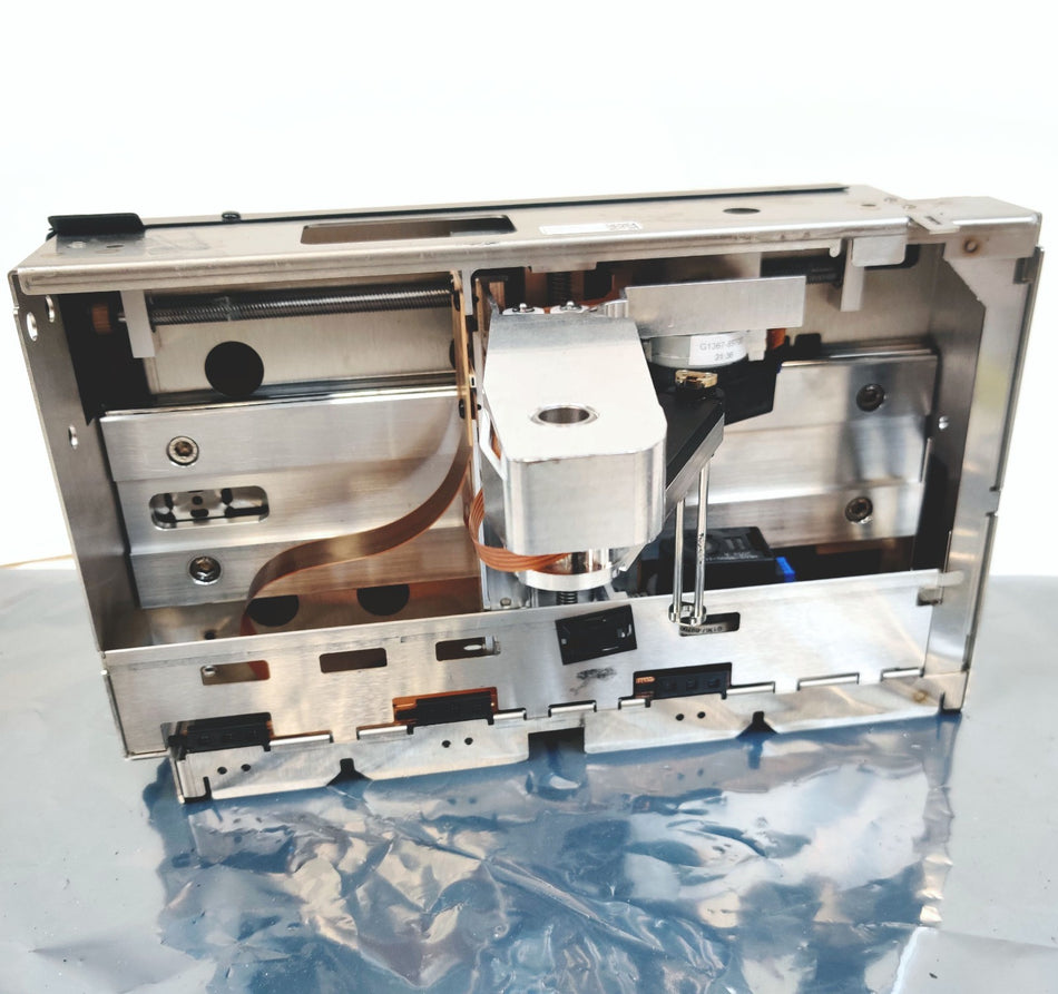 Agilent G1367-60059 New Sample Transport w/ G1367-89700 Motor 1100 1200 HPLC
