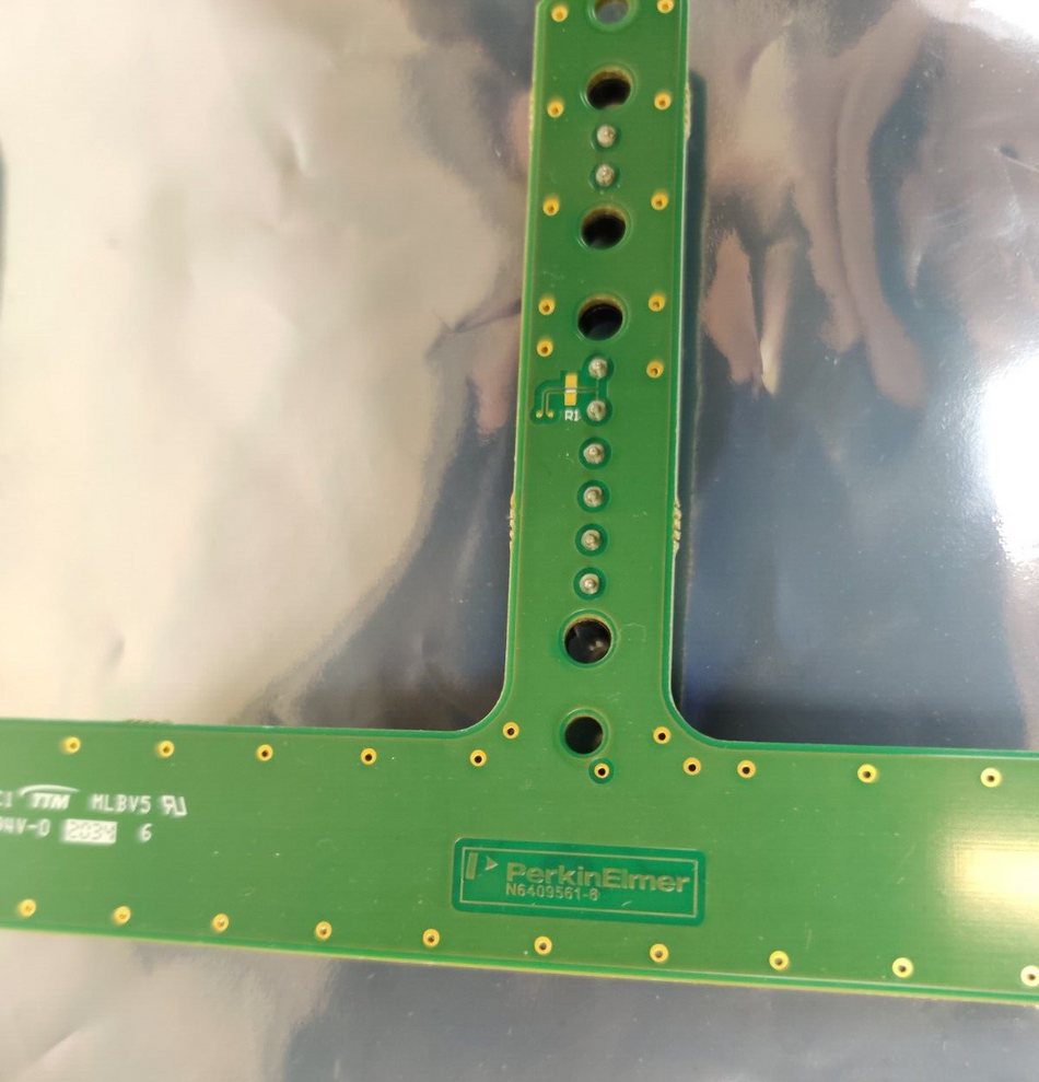 PerkinElmer 2400 GC/MS GC N6409504 Autosampler Tray Control PCB w N6409562 PCB