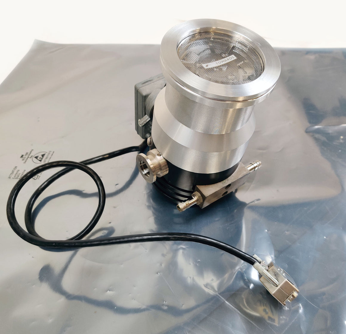 Edwards BOC EXT 70 DN 63 ISO-K Vacuum Turbo Pump with D39643000 Lon Interface - 