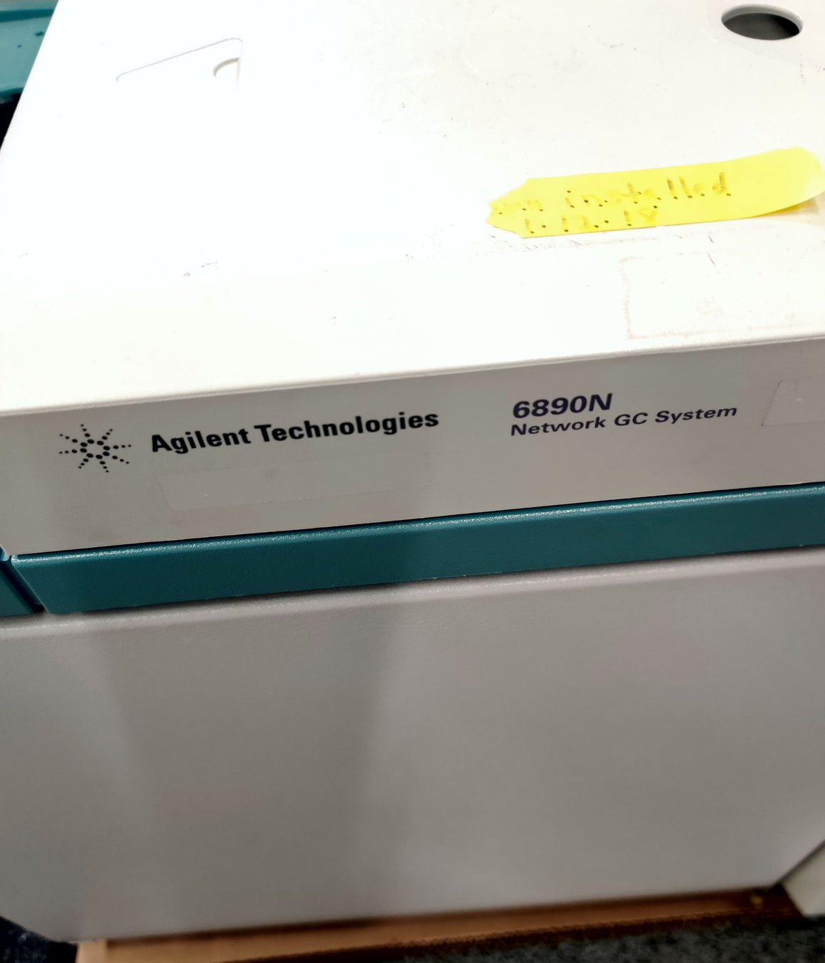 Agilent 6890N Network Gas Chromatograph with FID Detector & S/SL Injector Tested