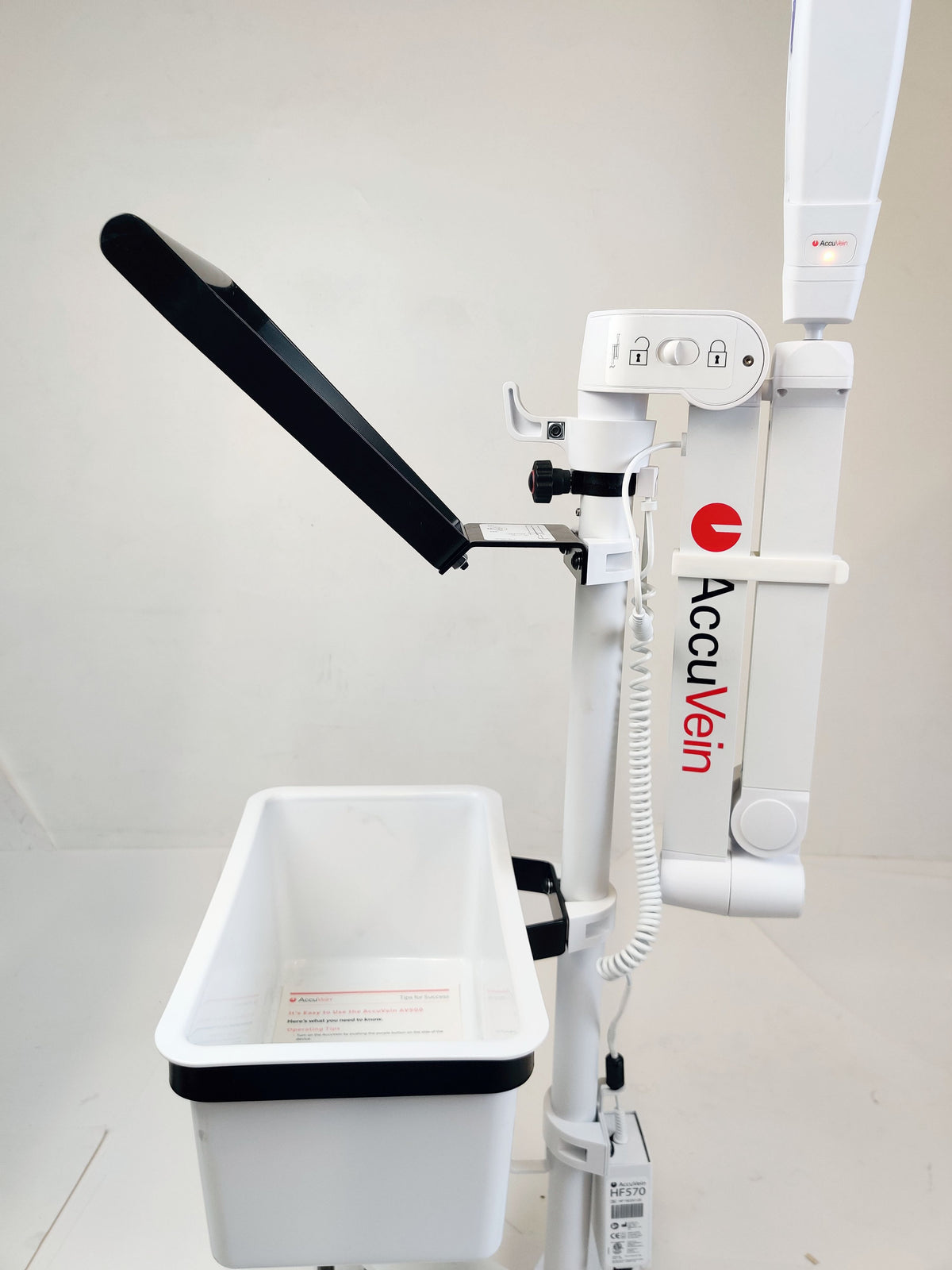 Accuvein AV500 Portable UV Light Vein Finder with Stand, Charger, - 