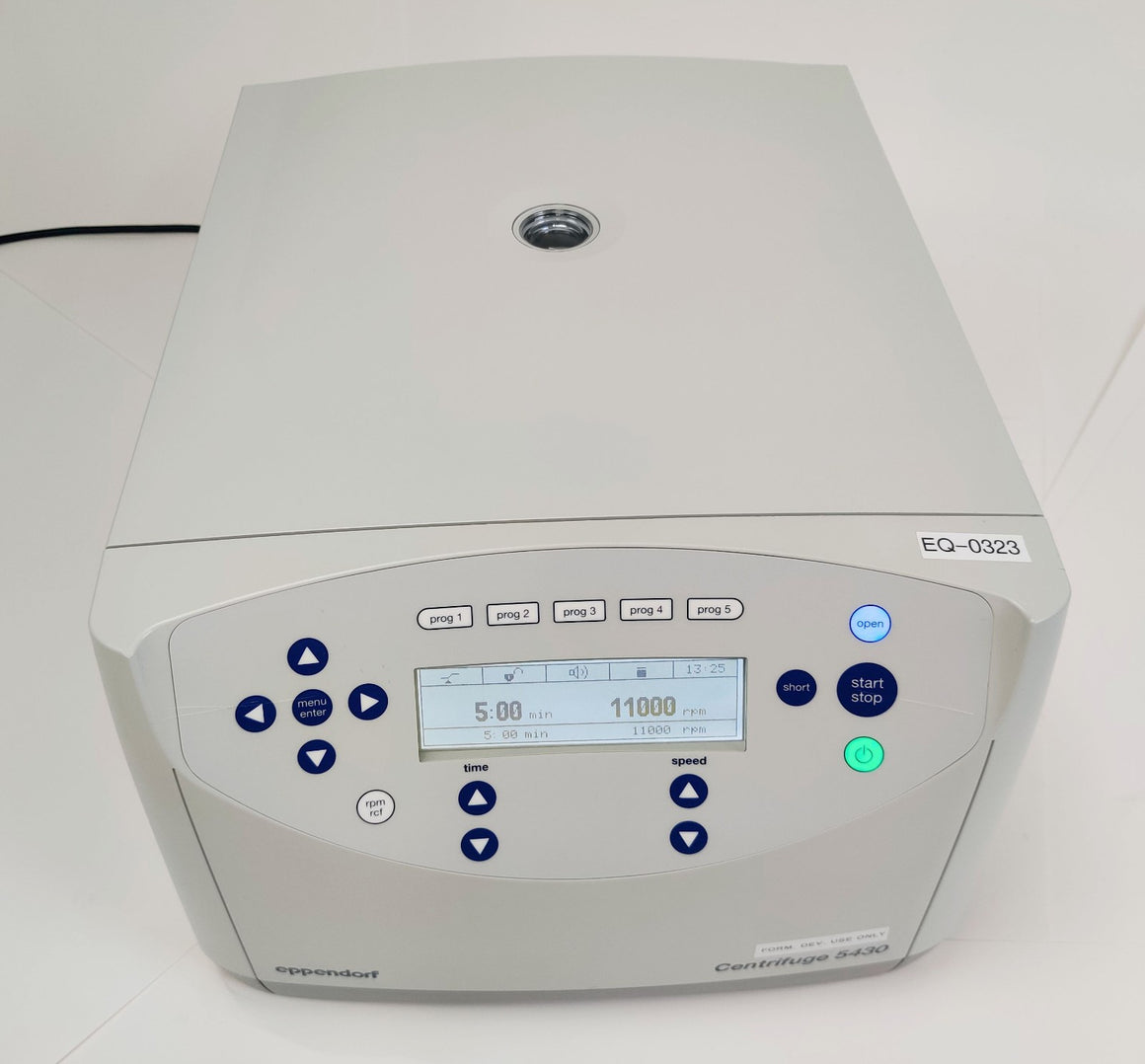 Eppendorf 5430 Centrifuge & 24x2.0mL Rotor FA-45-24-11-HS